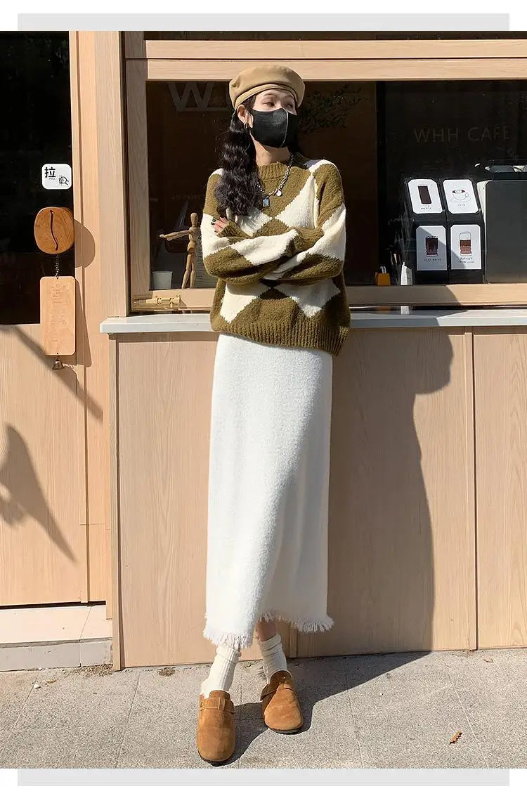 Korean Fashion Black White Tassels Elegant High Waist Long Skirt Women Khaki Slim Versatile Party Skirts 2024 New Autumn Winter