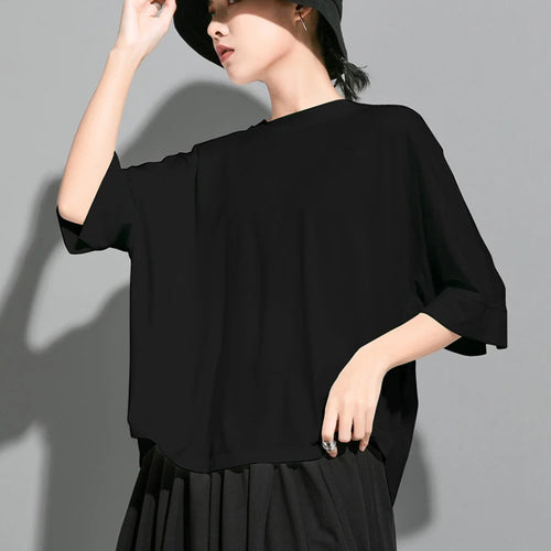 Load image into Gallery viewer, Women White Irregular Big Size T-shirt New Round Neck Three-quarter Batwing Sleeve Fashion Tide Spring Summer 20251DJ1823
