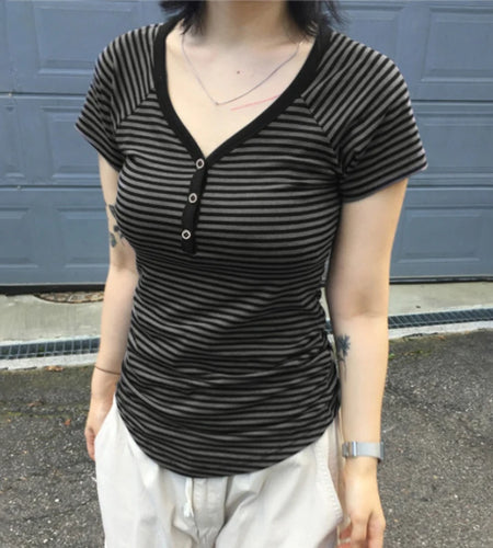 Korean Fashion Striped V-Neck With Buttons Slimming T-shirts Women's Summer Short Sleeve Top Tees Y2K Aesthetics New