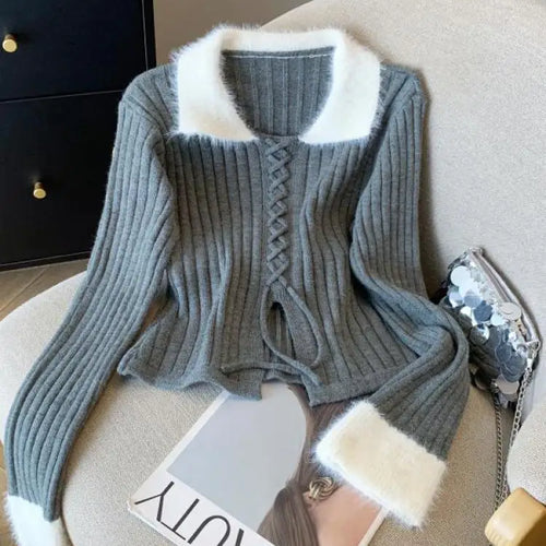 Load image into Gallery viewer, French Fashion Women Black Beige Patchwork Elegant Long Sleeve Sweaters 2024 New Autumn Winter Vintage Lace-up Knit Cotton Tops
