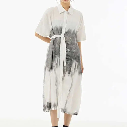 Load image into Gallery viewer, Women Green Pattern Printed Belted Big Size Shirt Dress New Lapel Short Sleeve Fashion Tide Spring Summer 2025  1DH5759
