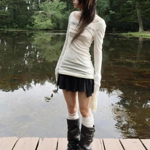 Load image into Gallery viewer, 2025 Y2k Aesthetic Creamy-white Women Sexy T-shirt Vintage Printing Streetwear Grunge Tshirts Harajuku Bodycon Gothic Tees Femme
