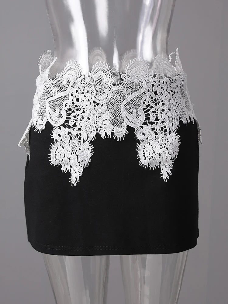 High Waist Black Lace Irregular Color-block Mini Half-body Skirt Women Fashion Tide New Spring Summer 2025 CPG3155