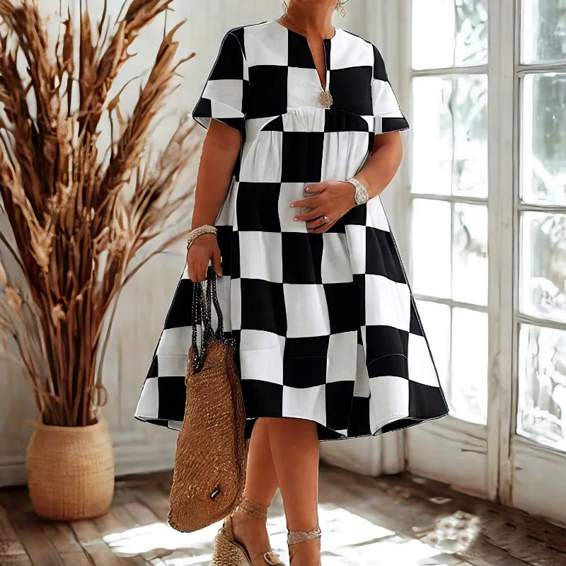 Women Plaid Midi Dresses 2025 Woman Loose Black White Contrast Color Appliques Deep V-Neck Pleated Party Dresses
