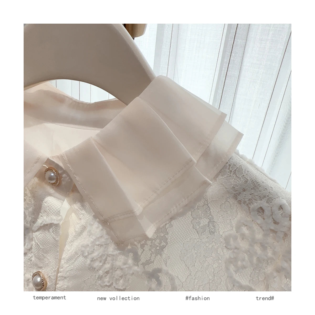 French Vintage Women White Lace Elegant Long Sleeve Shirt 2024 New Autumn Winter Single Breasted Ruffle Edge Slim Blouse Tops