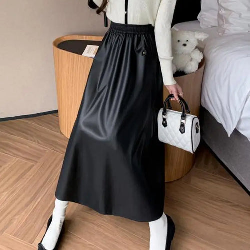 Load image into Gallery viewer, Autumn Winter French Vintage Brown Temperament Pu Leather Skirts For Woman Black Slim Elegant High Waisted Pleated Skirt Fashion
