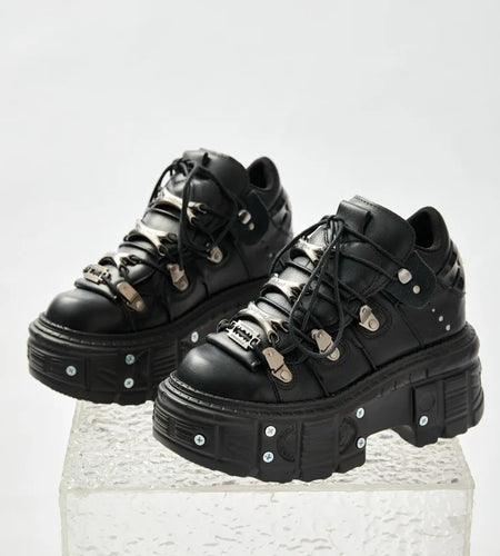 Spring Men's PU Leather Shoes Screw Lace-up Metal Design Thickened Sole Dark Style Casual Male Shoe Trendy 9C9227