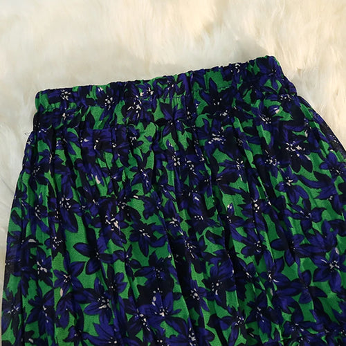 Load image into Gallery viewer, Chiffon Floral Print Skirt Women's Summer Split Pleated Skirt Elastic High Waist A-line Medium Length A Line Plissee Skirts 2022
