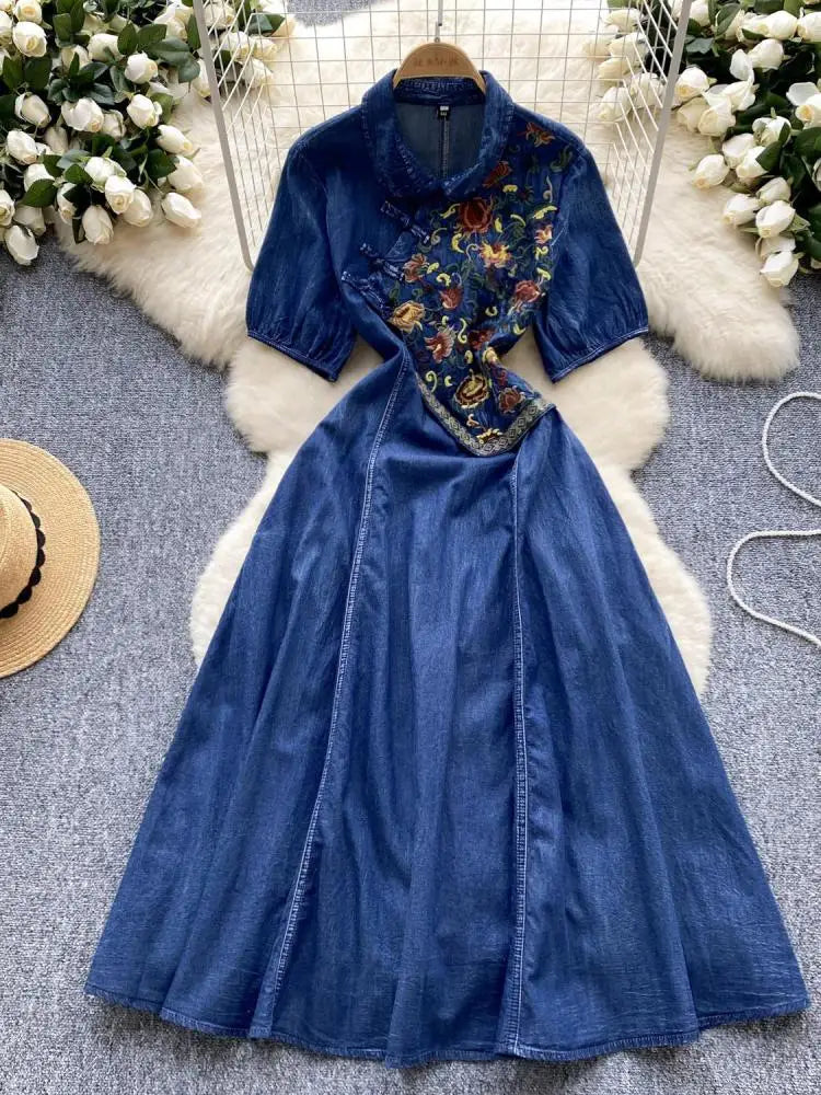 Vintage Chinese Style Summer Blue Embroidery Pleated Denim Long Dress Women Elegant Short Sleeve Princess Party Evening Dresses