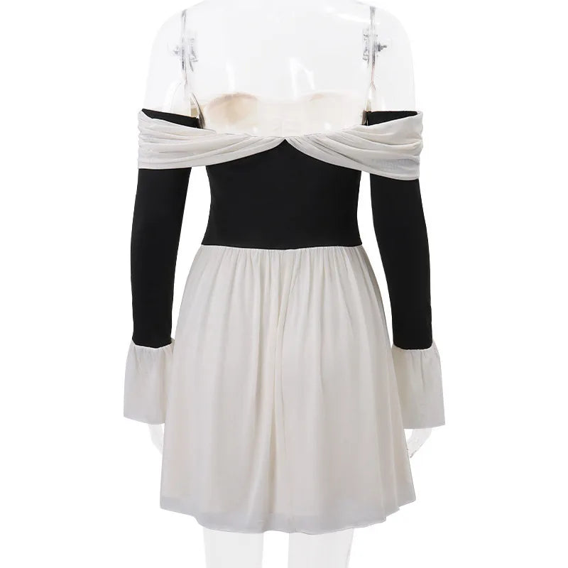 Elegant Strapless Backless Sexy Mini Dress For Women New Off-shoulder Long Flare Sleeve Pleated Club Party Dress