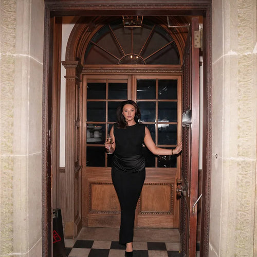 Load image into Gallery viewer, Sleeveless Ruched Sexy Maxi Dress For Women Gown Fashion Black O Neck High Waist Bodycon Club Party Long Dress Vestido
