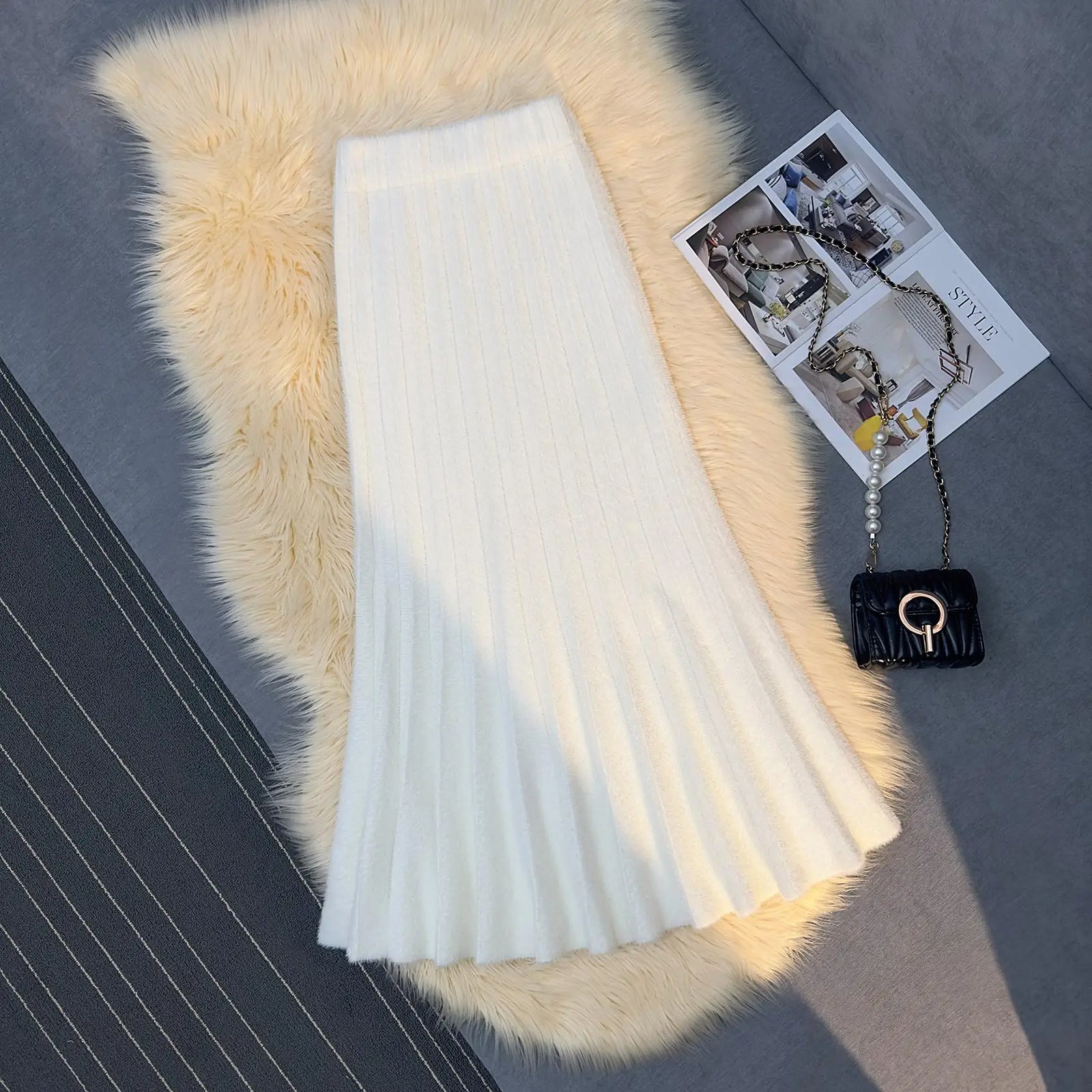 Autumn Winter Women's Black White Elegant Knitted Long Skirt Red Elastic High Waist Party Wrap Hip Pleated Fishtail Skirts 2024