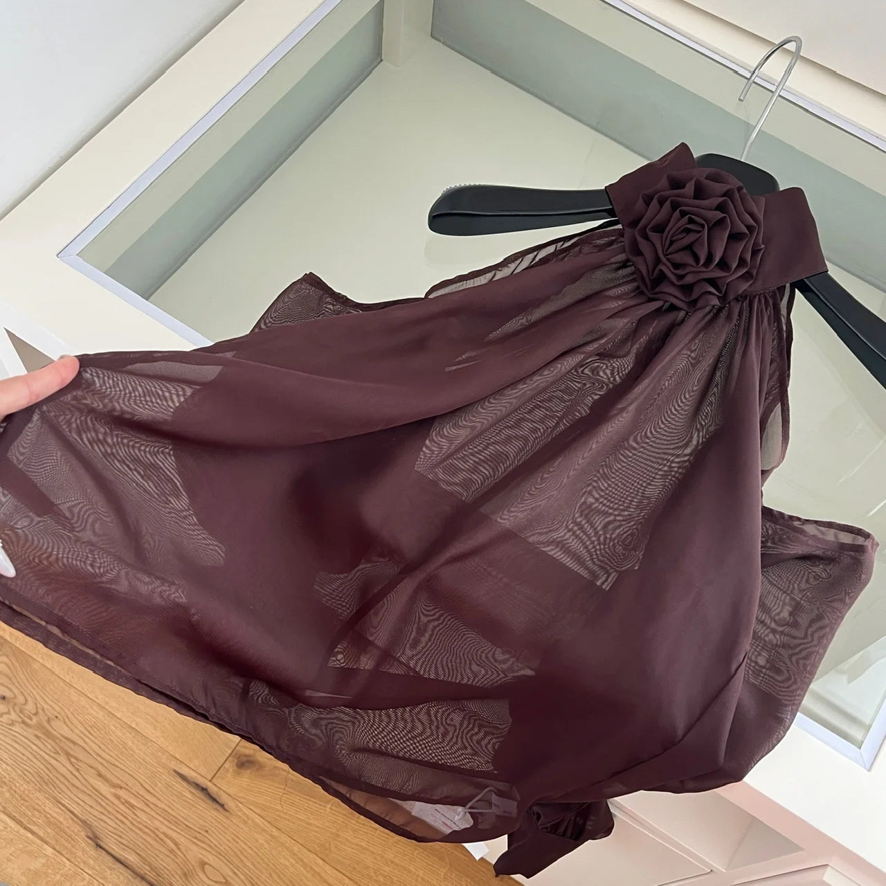 Autumn Brown Flower Elegant Festival Long Sleeve Halter Blouse Women Pullovers Shirt Ladies Off Shoulder Pleated Shirt Fashion