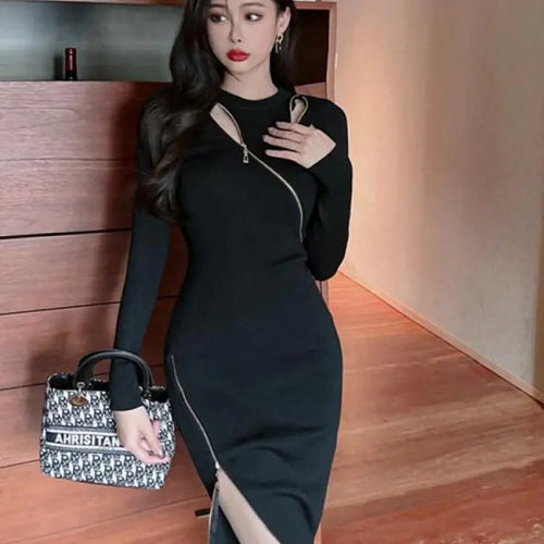 Load image into Gallery viewer, Autumn Black Sexy Club  Round Neck Zipper Dress Women A Line Casual Streets 2023 New Long Sleeved Party Slim Knit Hip Wrap Dress

