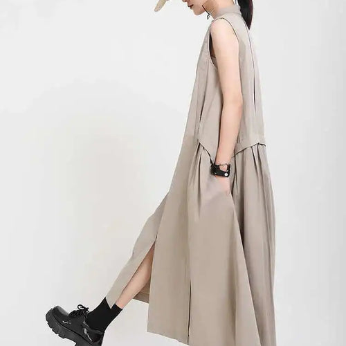 Load image into Gallery viewer, Women Khaki Split Pleated Long  Dress New Stand Collar Sleeveless Loose Fit Fashion Tide Spring Summer 2025 1Y353
