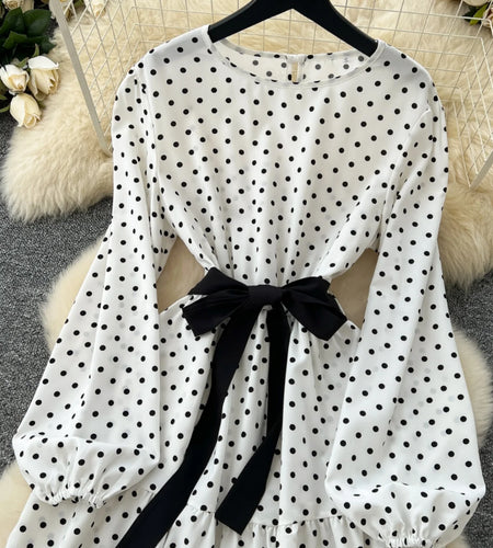 French Retro 2025 Spring New White Polka Dot Elegant Long Sleeves Bow Dress Women Round Neck Vacation Party Pleated Dress Trendy