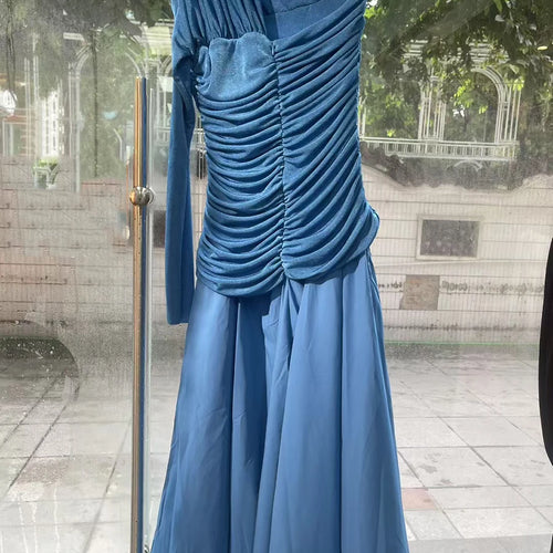 Load image into Gallery viewer, Solid Spliced Folds Irregular Dresses for Women Diagonal Collar One Shoulder High Waist Long Dress Female Clothing
