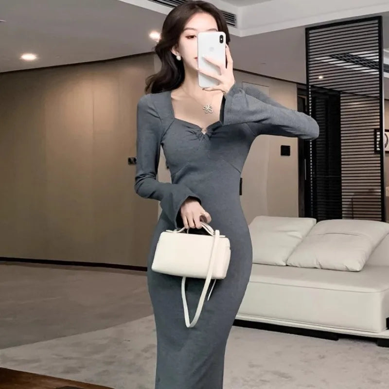 Autumn Winter 2024 Korean Black Square Neck Long Sleeved Dress Women Retro Grey Elegant Office Slim Wrap Hip Fishtail Dress Chic