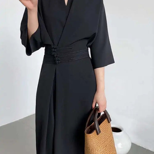 Load image into Gallery viewer, Women Black Buckle Long Elegant Dress New Round Neck Three-quarter Sleeve Loose Fit Fashion Spring Autumn 2025 1DE7880

