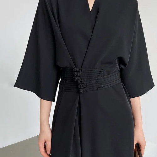 Load image into Gallery viewer, Women Black Buckle Long Elegant Dress New Round Neck Three-quarter Sleeve Loose Fit Fashion Spring Autumn 2025 1DE7880

