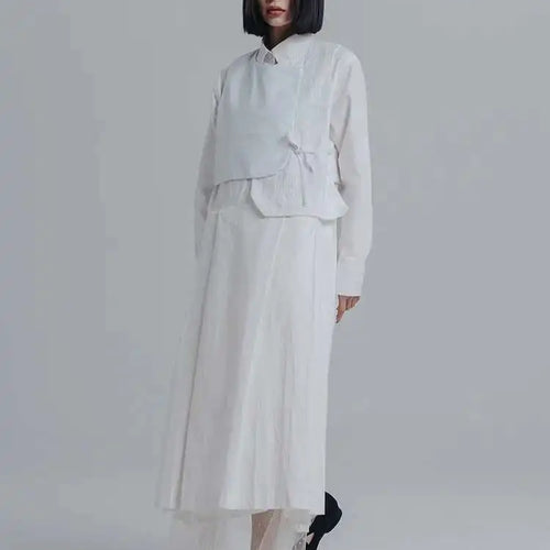 Load image into Gallery viewer, Women White Pleated Irreuglar Big Size Shirt Dress New Lapel Long Sleeve Loose Fit Fashion Tide Spring Autumn 2025 1DE7026

