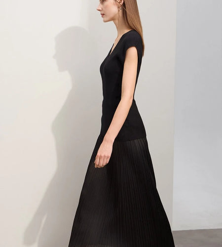 Minimalism Women's Skirt Office Lady 2025 Autumn New Solid Color Elastic Waist Straight Casual Pleated Skirt Long 12342617