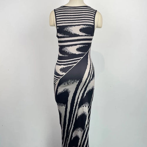 Load image into Gallery viewer, Gradient Sexy Slim Fit Wrap Hip Tight Women's Dress Black &amp; White Stripe Sleeveless Dress Party Club Street Vestidos
