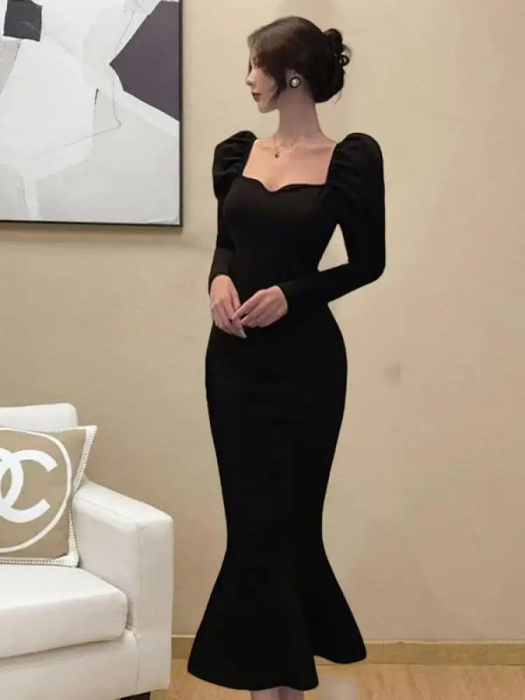 Korean Version Autumn Winter Black Square Neck Elegant Wrap Hip Dress Vintage Women Long Sleeves Knitted Fishtail Dress 2024 New