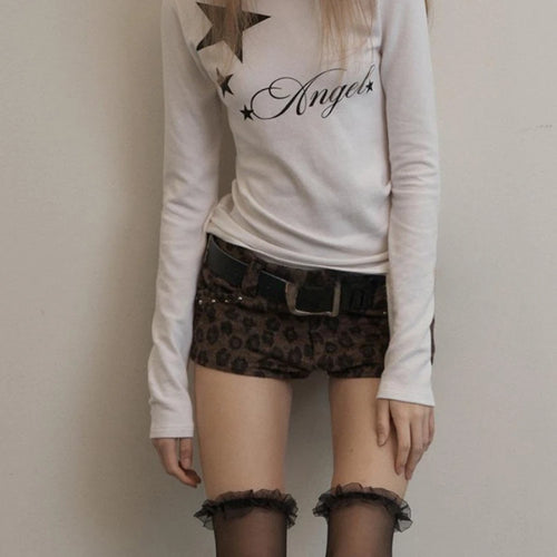 Load image into Gallery viewer, Y2k Aesthetic Letter Star Printing Vintage Tshirts Women Straight Barrel Grunge Autumn Tees Harajuku Simple Streetwear T Shirt
