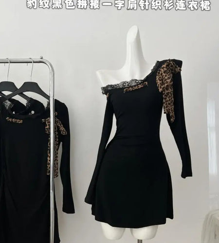 Vintage French Women's Black Patchwork Lace Leopard Bow Short Dress Autumn Slant Neck Long Sleeve Backless Evening Dresses 2024
