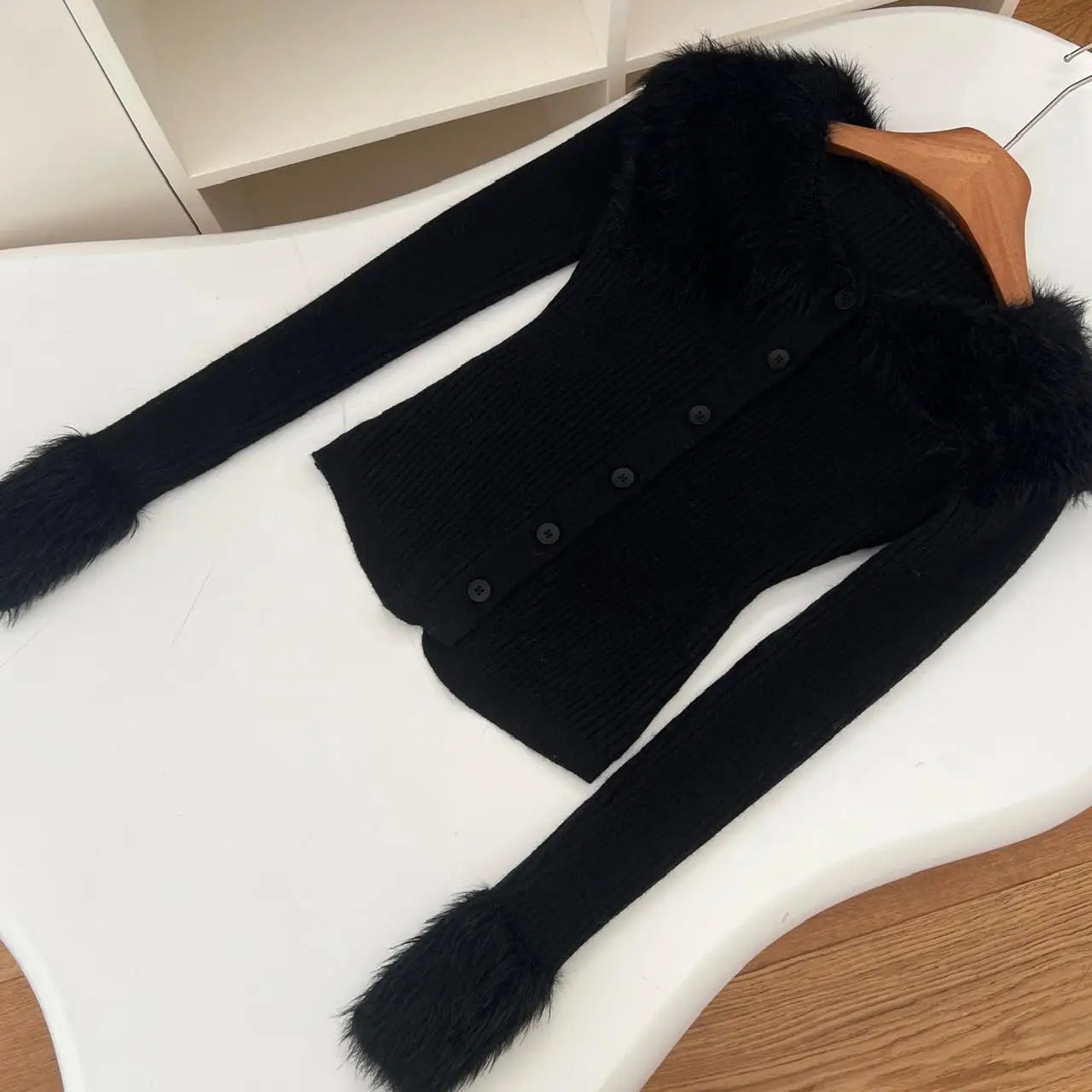 Retro Black Plush Neck Long Sleeved Cardigan Sweater Women Grey Festival Casual Versatile Short Knit Tops 2024 Autumn Winter New