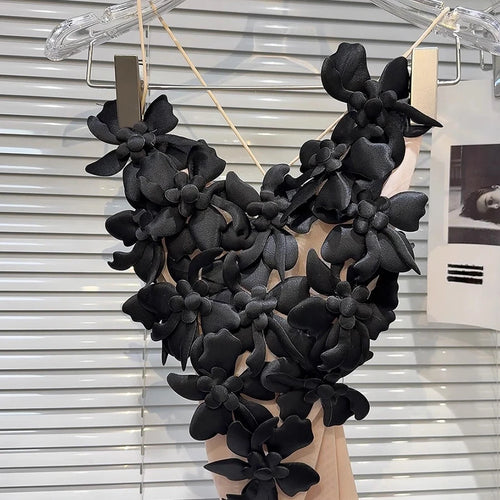 Load image into Gallery viewer, Hit Color Spliced Appliques Slimming Vests For Women V Neck Sleeveless High Waist Temperament Vest Female Fashion
