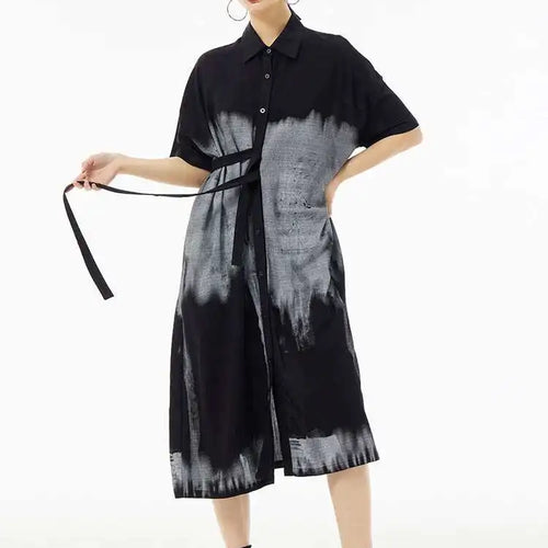 Load image into Gallery viewer, Women Green Pattern Printed Belted Big Size Shirt Dress New Lapel Short Sleeve Fashion Tide Spring Summer 2025  1DH5759
