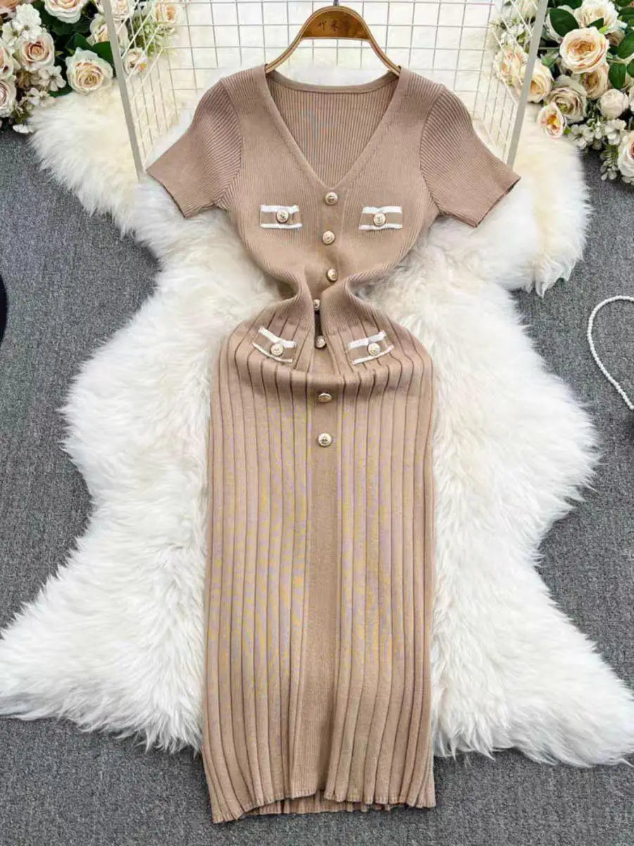 French Fashion Women's Solid V Neck Elegant Slim Short Sleeved Dress Summer Single Breasted Office Lady Knitted Dress Simplicity