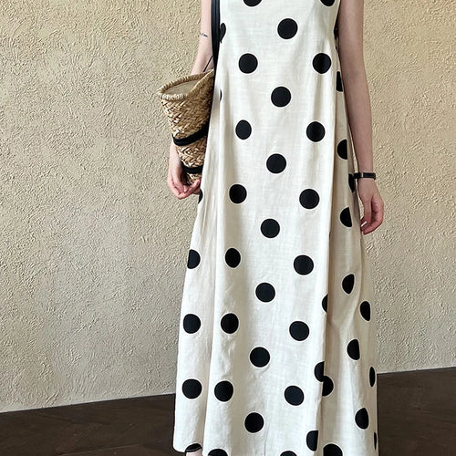 Load image into Gallery viewer, Women White Dot Printed Pleated Big Size Elegant Dress New Round Neck Sleeveless Fashion Tide Spring Summer 2025 1DJ0367
