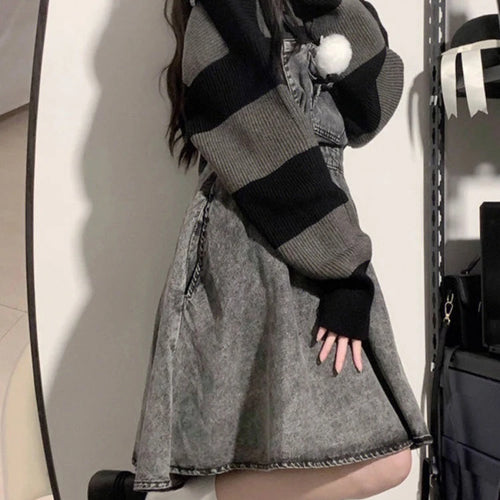 Load image into Gallery viewer, 2025 Vintage Autumn Fashion Black Striped Pullovers Women Knitted Oversized Hooded Sweaters Y2k Aesthetic Loose Grunge Jumpers
