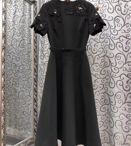 Solid  Spliced Appliques Slimming Dresses For Women O Neck Short Sleeve High Wasit Temperament Dress Female Fashion