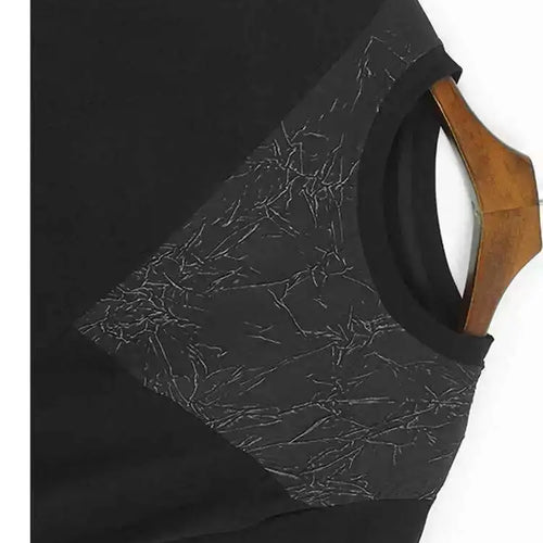 Load image into Gallery viewer, Women Black Irregular Wrinkled Big Size T-shirt New Round Neck Long Sleeve Fashion Tide Spring Autumn 2025 1DH6907
