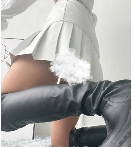 Spring Summer Sexy Retro White Black Pu Leather Mini Pleated Skirt Women Zipper Rivet Side Slit Short Designer Clothes