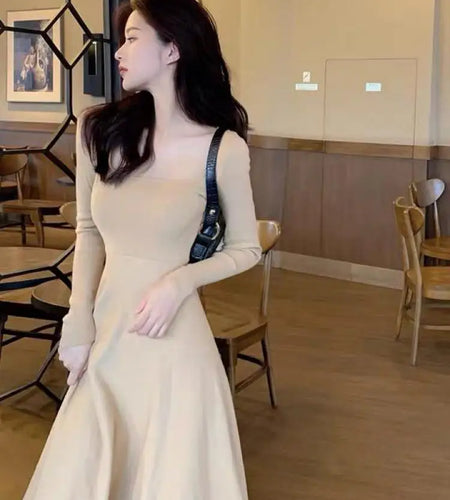 Korean Women's Retro Solid Square Neck Long Sleeve Knit Slim Pleated Dress Elegant Holiday Party Long Dress Autumn Chic