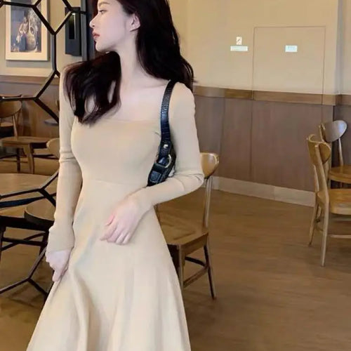 Load image into Gallery viewer, Korean Women's Retro Solid Square Neck Long Sleeve Knit Slim Pleated Dress Elegant Holiday Party Long Dress Autumn Chic
