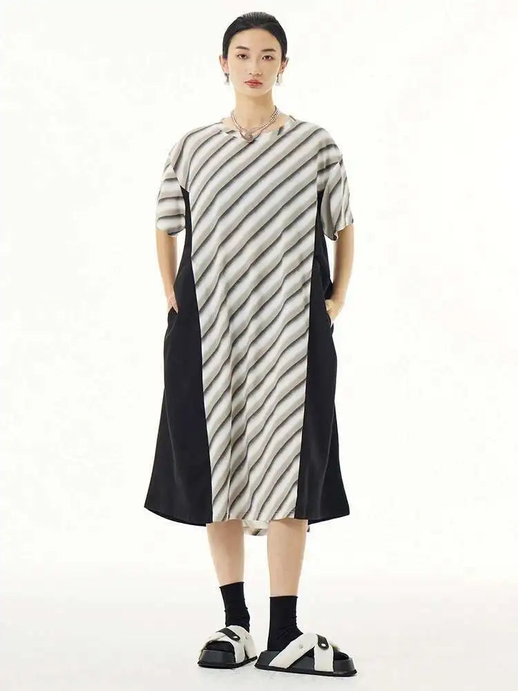 Women Purple Striped Color-block Big Size Dress New Round Neck Short Sleeve Fashion Tide Spring Summer 2025 1DH5420