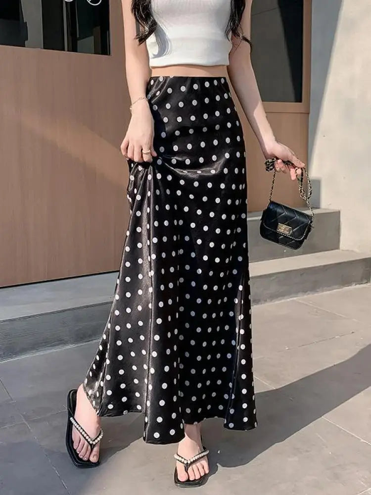 Spring Summer French Fashion Black Beige Dot Elegant Sexy Pleated Long Skirt Women High Waist Slim Wrapped Hip Skirt 2025 Casual