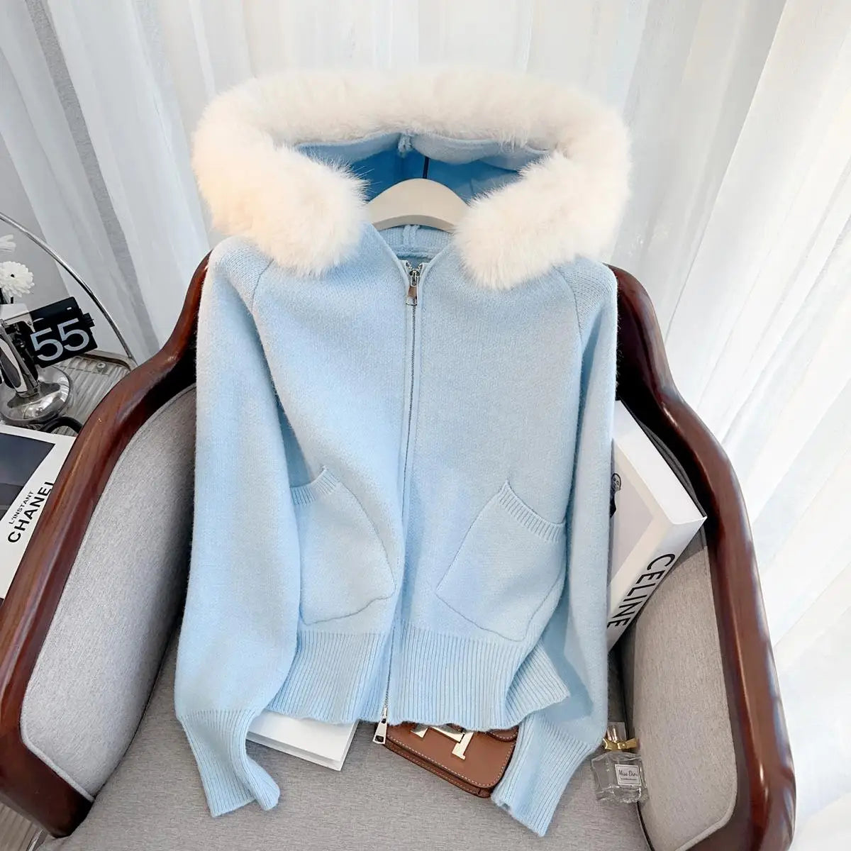 French Fashion Women Solid Long Sleeve Knitted Sweater 2024 New Autumn Winter Ladies Hairy Neck Hooded Zipper Cardigan Tops Chic