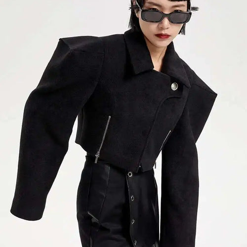 Load image into Gallery viewer, Loose Fit Black Shaped Elegant Short Woolen Coat Parkas New Long Sleeve Women Fashion Tide Autumn Winter 2025 17A1788
