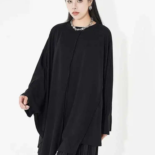 Load image into Gallery viewer, Women Black Big Size Brief Casual T-shirt New Round Neck Long Batwing Sleeve Fashion Tide Spring Autumn 2025 1DH5081
