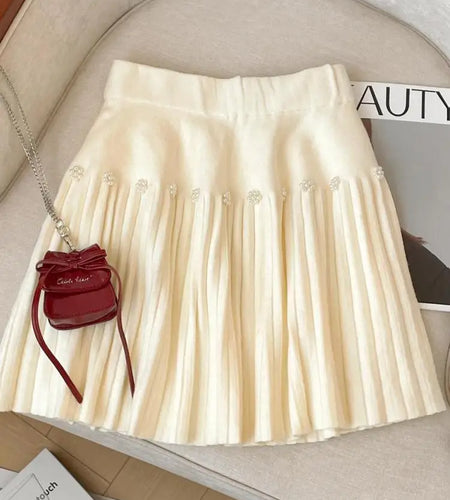 Korean Version Women Black Beige Pearl Sexy Club Vacation Short Skirt Autumn Winter Grey Elastic High Waist Party Pleated Skirts