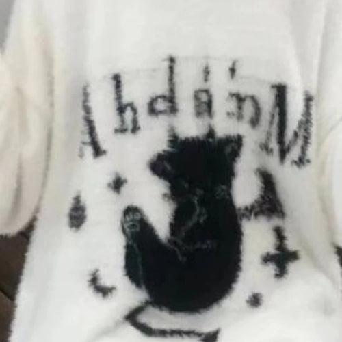 Load image into Gallery viewer, Oversized Harajuku Grunge Cartoon Jacquard Sweaters Streetwear Vintage Hole Jumpers 2025 Women Y2k Aesthetic Casual Pullovers
