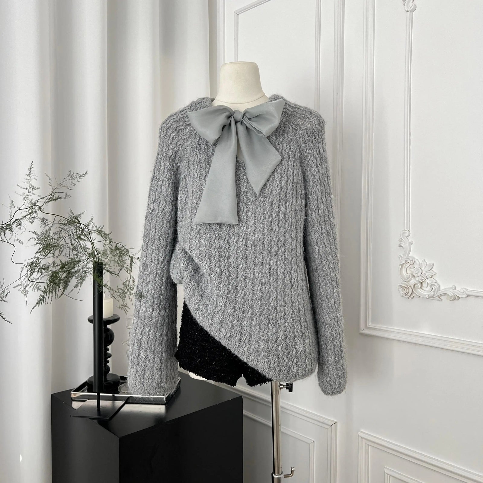 Korean Fashion Beige Elegant Long Sleeve Sweater Women Autumn Winter Grey Elegant Round Neck Bow Bandage Knitted Tops Popular