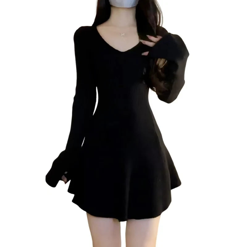 Women's Spring Autumn Vintage Black Flared Long Sleeved Knitted Short Dress Khaki V-neck High Waist Slim Pleated Mini Dress Chic